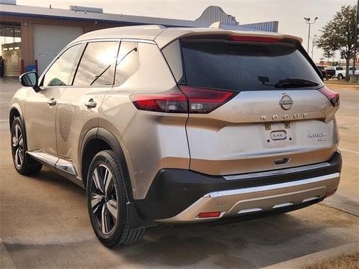 2022 Nissan Rogue Platinum