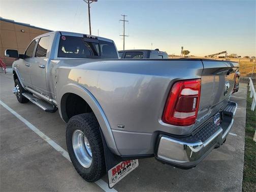 2021 RAM 3500 Laramie
