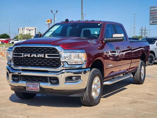 Delmonico Red Pearlcoat 2022 RAM 2500 Big Horn