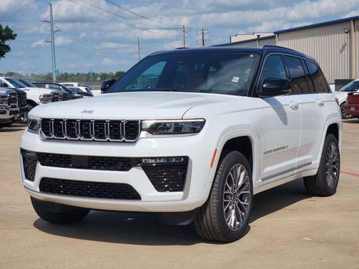 Bright White Clearcoat 2026 Jeep Grand Cherokee Summit