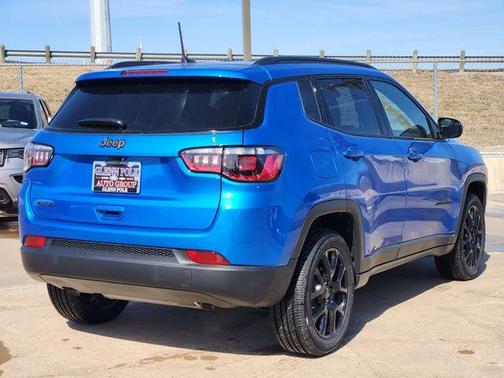 2026 Jeep Compass Latitude