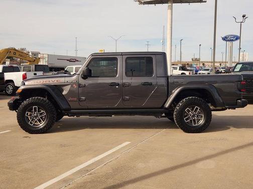 2024 Jeep Gladiator Mojave