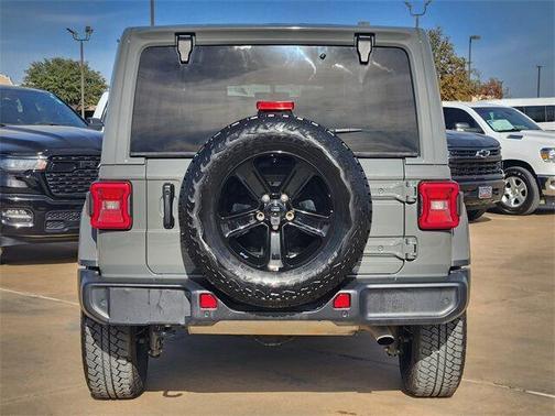 2021 Jeep Wrangler Unlimited Sahara Altitude