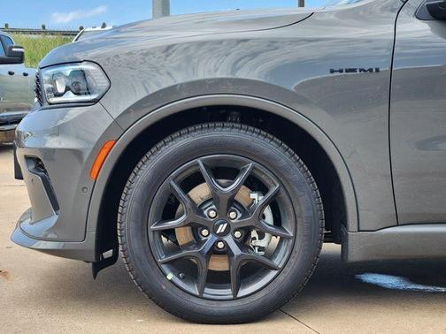 Destroyer Gray Clearcoat 2026 Dodge Durango GT Plus HEMI V8