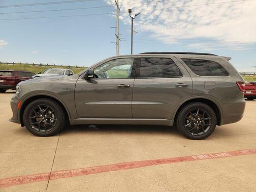 Destroyer Gray Clearcoat 2026 Dodge Durango GT Plus HEMI V8