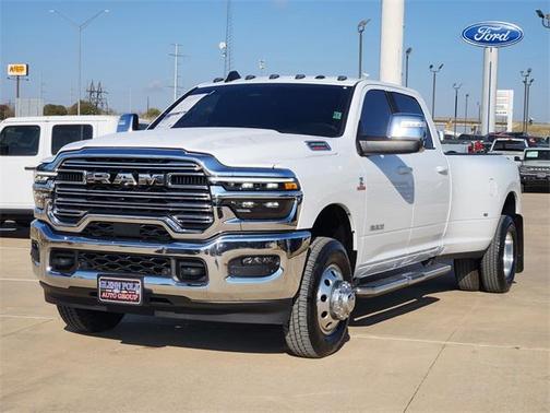 2025 RAM 3500 Laramie