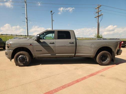 Ceramic Gray Clearcoat 2026 RAM 3500 Laramie