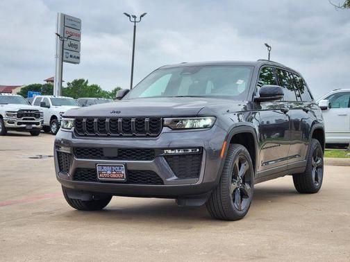 Metallic 2026 Jeep Grand Cherokee Limited