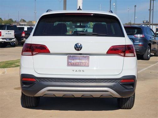 2022 Volkswagen Taos 1.5T S