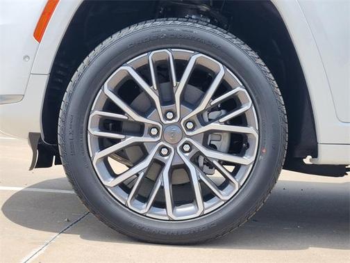 2025 Jeep Grand Cherokee L Summit