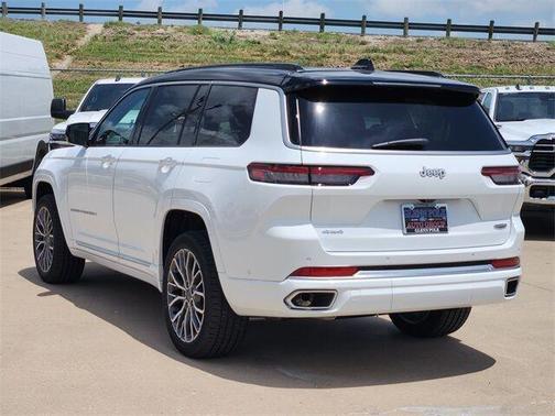 2025 Jeep Grand Cherokee L Summit