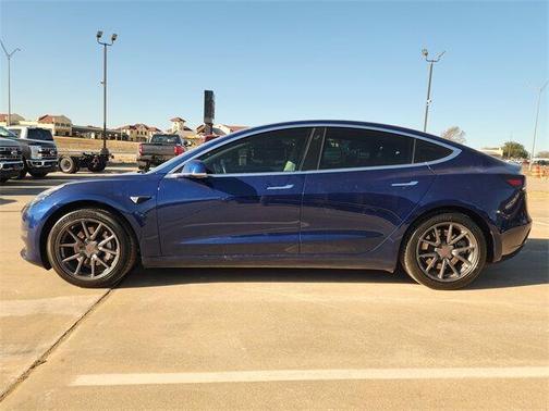 2019 Tesla Model 3 Standard Range