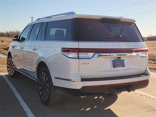 2023 Lincoln Navigator L Reserve