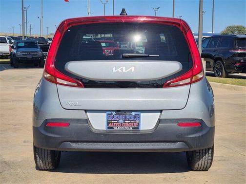 2022 Kia Soul LX