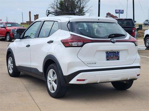 2024 Nissan Kicks S