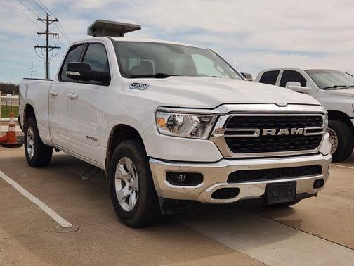 Bright White Clearcoat 2022 RAM 1500 Big Horn