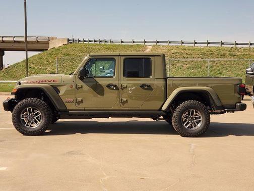 41 2026 Jeep Gladiator Mojave