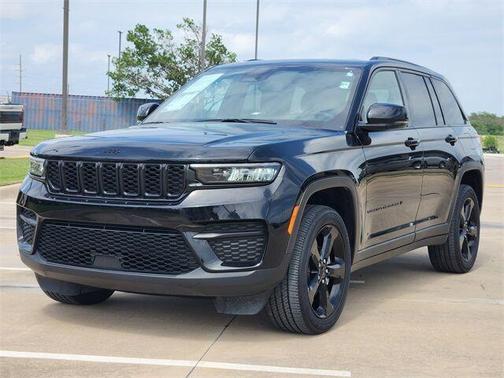 2023 Jeep Grand Cherokee Altitude