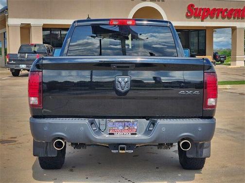 2021 RAM 1500 Classic SLT