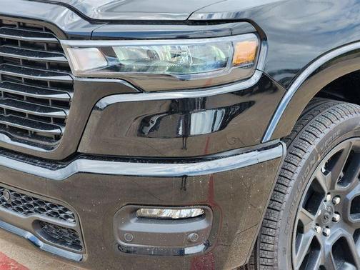 Diamond Black 2026 RAM 1500 Laramie