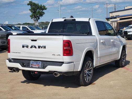 Ivory White 2026 RAM 1500 Tungsten