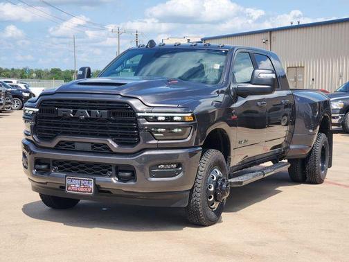 Granite Crystal Clearcoat Metallic 2026 RAM 3500 Laramie