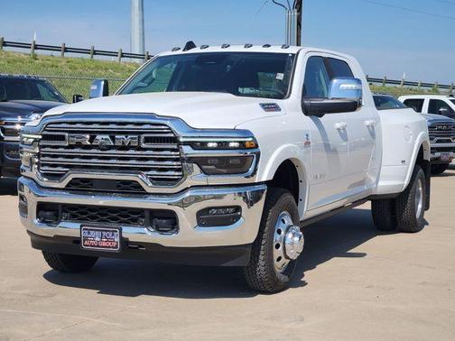 Bright White Clearcoat 2026 RAM 3500 Limited