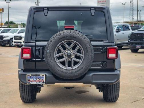 Black Clearcoat 2025 Jeep Wrangler Sport