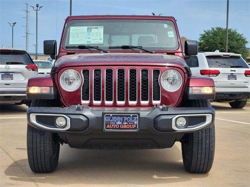2022 Jeep Gladiator Overland