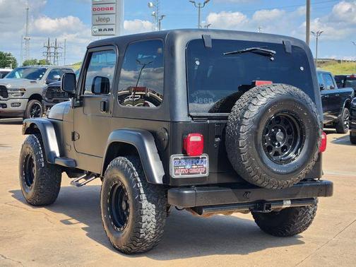 Black Clearcoat / Black Hard Top 2003 Jeep Wrangler Sahara