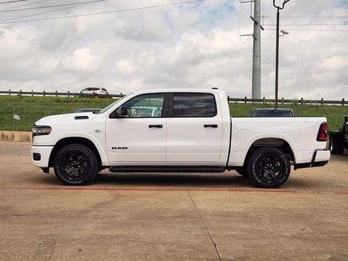 Bright White Clearcoat 2026 RAM 1500 Big Horn/Lone Star