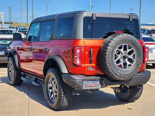 2023 Ford Bronco Badlands