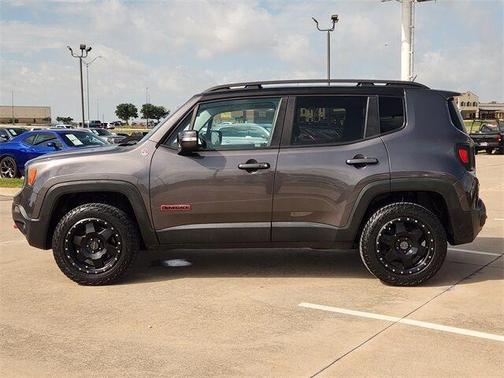 2017 Jeep Renegade Trailhawk