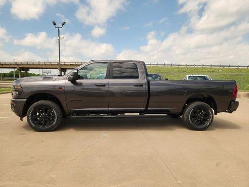 Granite Crystal Clearcoat Metallic 2026 RAM 3500 Big Horn