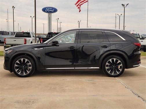 2024 Mazda CX-90 Premium