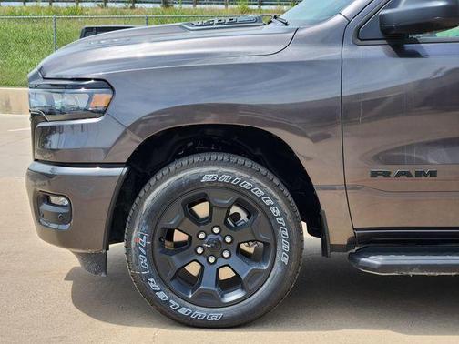 Granite Crystal Clearcoat Metallic 2026 RAM 1500 Express