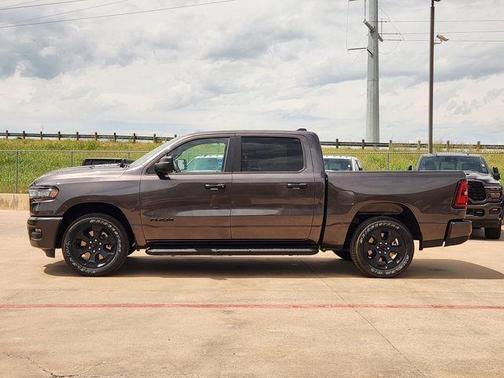 Granite Crystal Clearcoat Metallic 2026 RAM 1500 Express