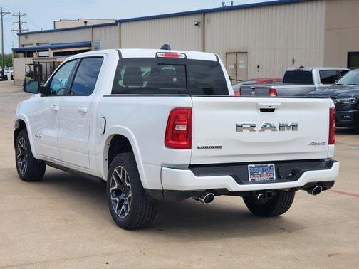 Bright White Clearcoat 2026 RAM 1500 Laramie