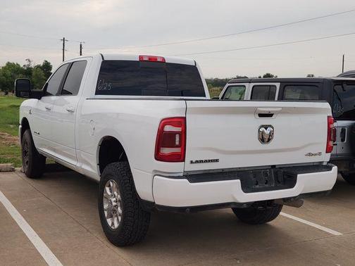 Bright White Clearcoat 2024 RAM 2500 Laramie