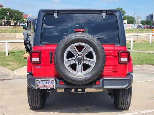 2022 Jeep Wrangler Unlimited Sahara