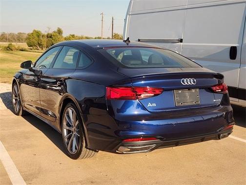 2025 Audi A5 Sportback 45 S line quattro Premium