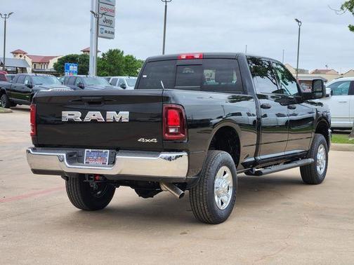 Diamond Black 2026 RAM 2500 Tradesman
