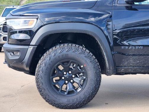 Diamond Black 2026 RAM 1500 RHO