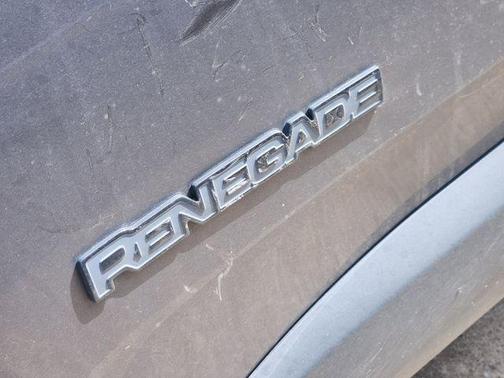 Granite Crystal Clearcoat Metallic 2020 Jeep Renegade Altitude