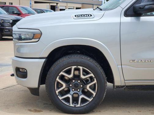 Silver Zynith 2026 RAM 1500 Laramie