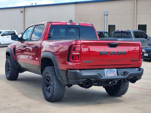 Molten Red Pearlcoat 2026 RAM 1500 RHO