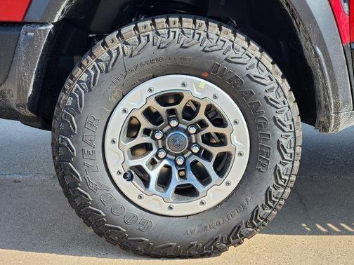 Molten Red Pearlcoat 2026 RAM 1500 RHO