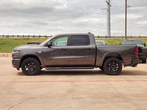 Granite Crystal Clearcoat Metallic 2026 RAM 1500 Laramie