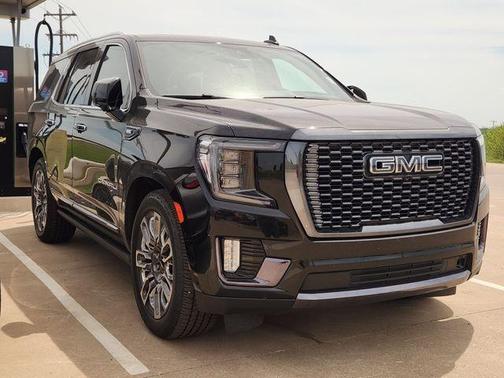 Onyx Black 2023 GMC Yukon Denali Ultimate