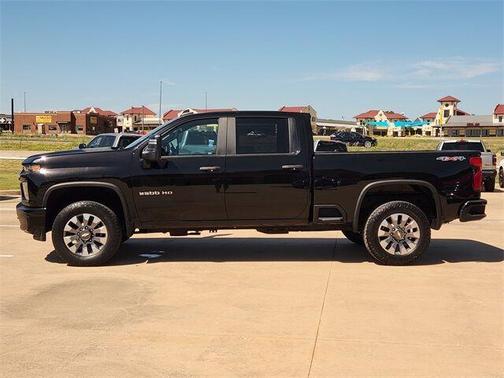 2022 Chevrolet Silverado 2500 Custom